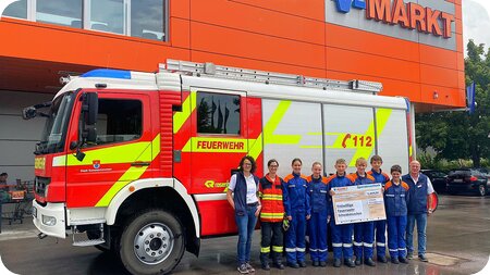 Fast 1.500 € Pfandspenden für die Jugendfeuerwehr Schwabmünchen